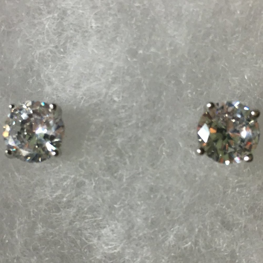 Cz Studs - image 3